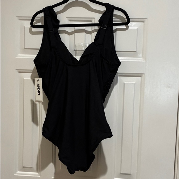 DKNY black ruffle trim ruched front UPF 40+ one piece swimsuit - Picture 5 of 5